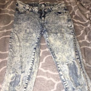 ripped acid washed jeans